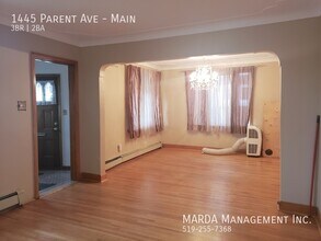 1445 Parent Ave in Windsor, ON - Building Photo - Building Photo