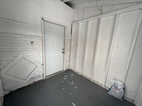 1206 Pringle Ave in Jackson, MI - Building Photo - Building Photo