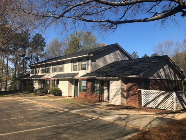 Dogwood in Ridgeway, SC - Foto de edificio