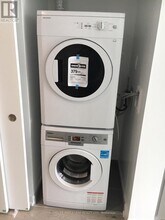 161 Roehampton Ave in Toronto, ON - Building Photo - Building Photo