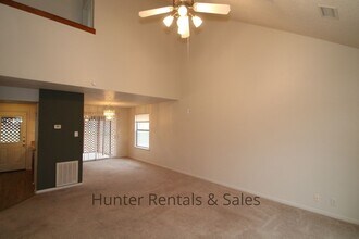 2124 Lazy Ridge Dr in Killeen, TX - Building Photo - Building Photo