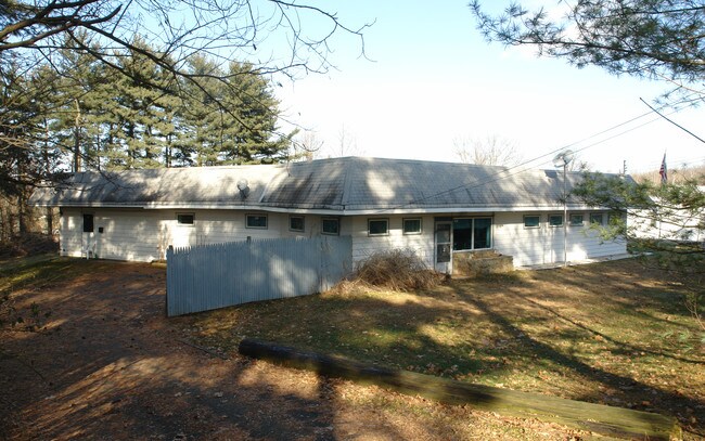 4813 Sayre Ave in Parkersburg, WV - Building Photo - Building Photo