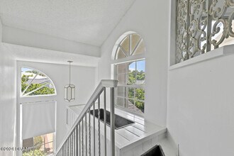 596 N Nova Rd in Ormond Beach, FL - Building Photo - Building Photo
