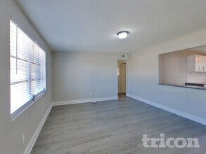 2390 29th St NW, Unit 3067 in Winter Haven, FL - Foto de edificio - Building Photo