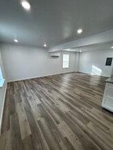 400 E James Dr in Strafford, MO - Building Photo - Building Photo