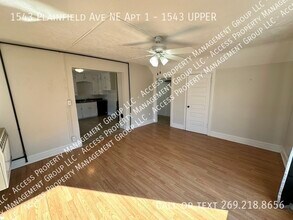 1543 Plainfield Ave NE in Grand Rapids, MI - Building Photo - Building Photo