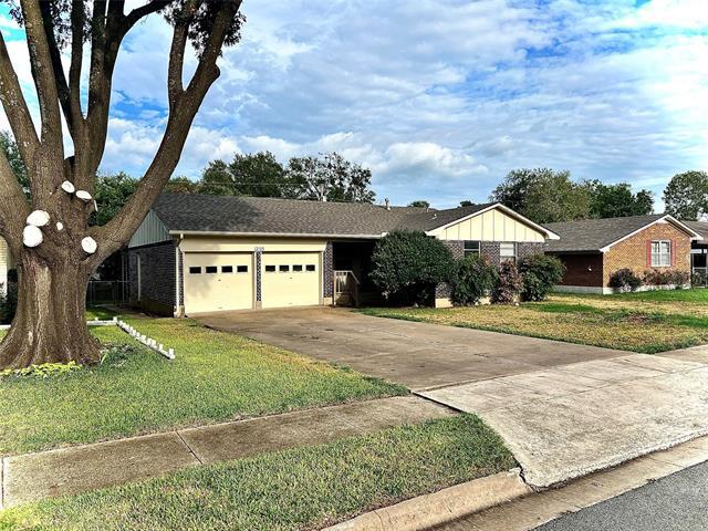 property at 1203 Blanton Dr