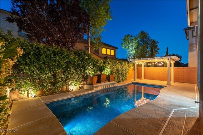 11228 Hedgemont Ave in Las Vegas, NV - Building Photo - Building Photo