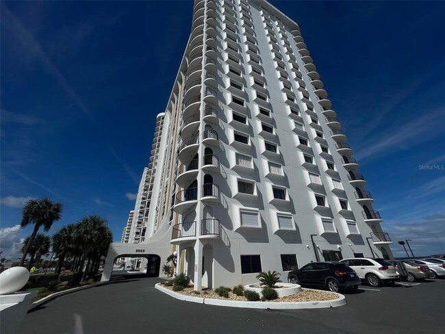 3003 S Atlantic Ave in Daytona Beach Shores, FL - Building Photo - Building Photo