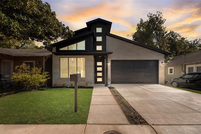 property at 4404 Rusk Ave