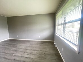 4551 W 3rd St in Battlefield, MO - Building Photo - Building Photo