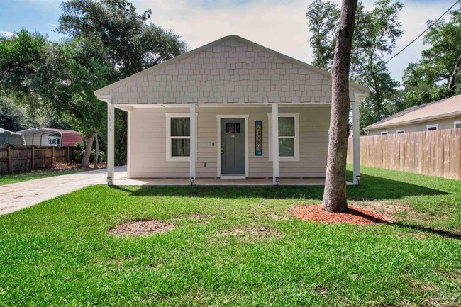 property at 3611 Stonewall Ave
