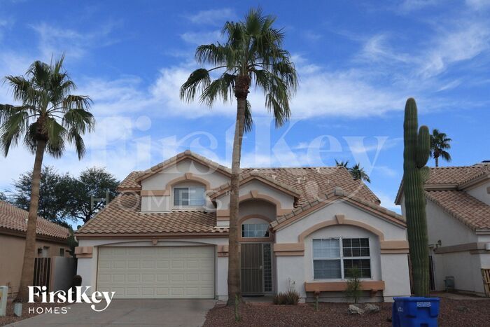 16419 S 38th Pl in Phoenix, AZ - Building Photo