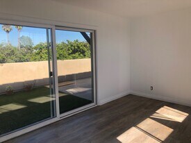 205 7th Ave, Unit 2 in Los Angeles, CA - Building Photo