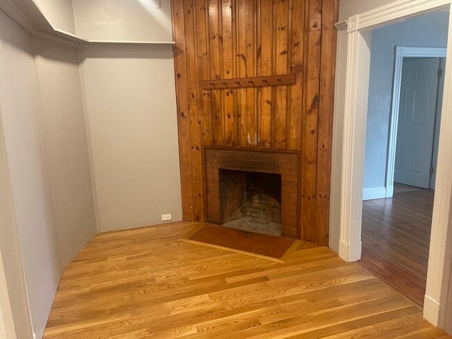 37 Elliott St in Danvers, MA - Building Photo - Building Photo