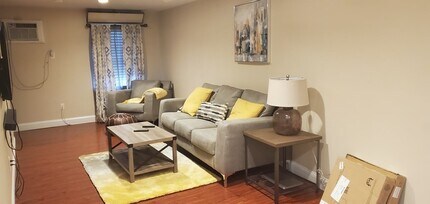 1 Old Colony Rd in Mansfield, MA - Building Photo - Building Photo