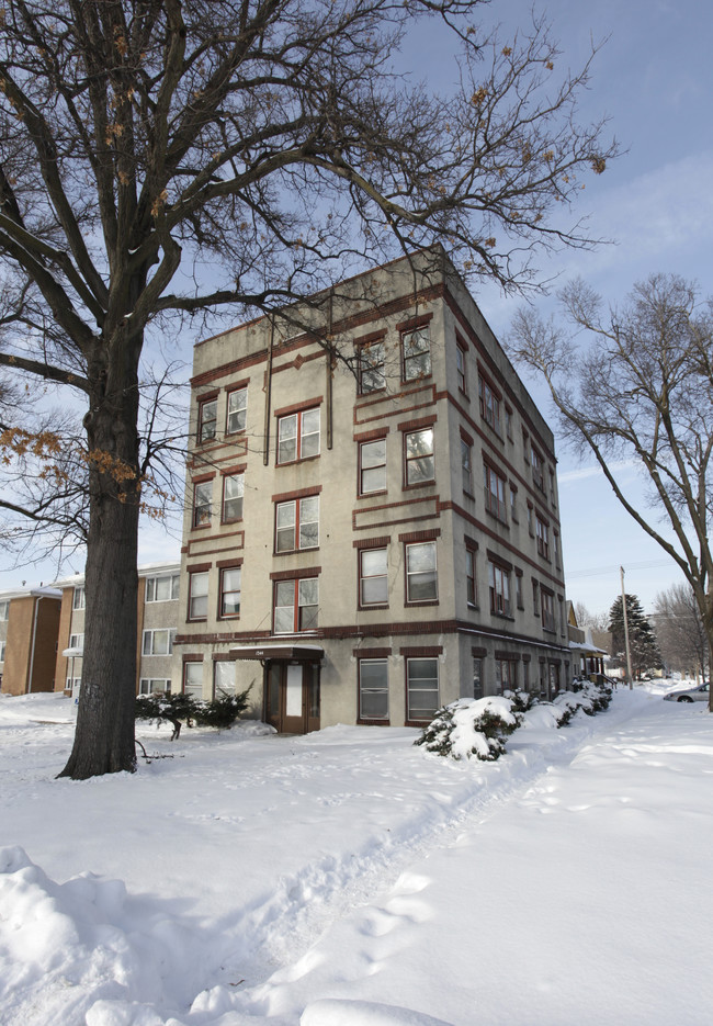 1344 D St in Lincoln, NE - Building Photo - Building Photo