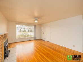 13104 E Desmet Ave in Spokane Valley, WA - Building Photo - Building Photo