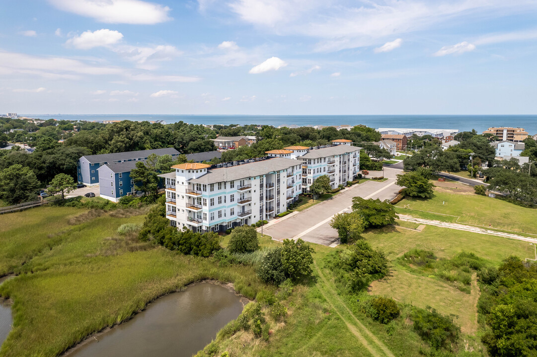 Solstice at Bay Oaks in Norfolk, VA - Building Photo