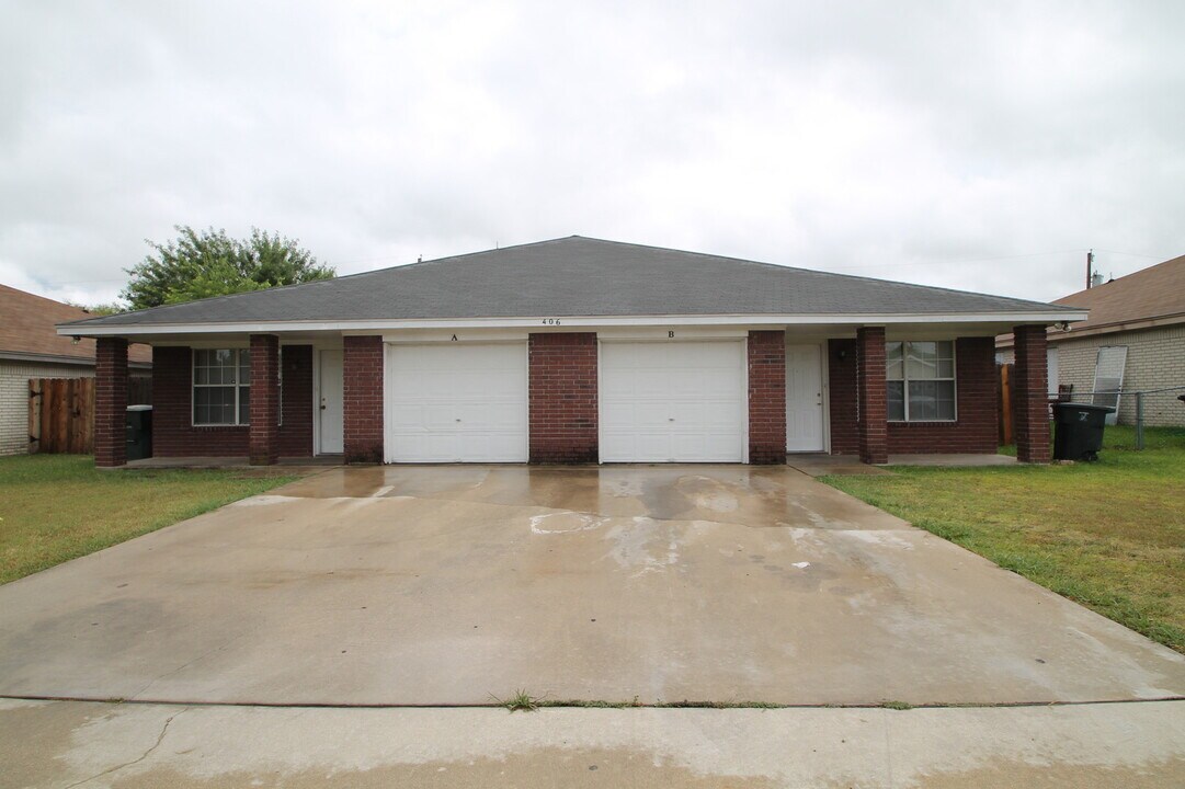 406 Alpine St in Killeen, TX - Building Photo