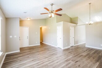 3252 Cain Harbor Dr in Nashville, TN - Building Photo - Building Photo