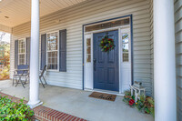 11 Van Buren Ln in Pinehurst, NC - Foto de edificio - Building Photo