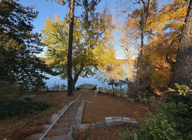 1425 Amsterdam Ave in Toms River, NJ - Building Photo - Building Photo