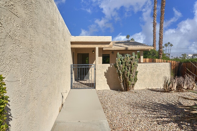 72754 Pitahaya St in Palm Desert, CA - Building Photo - Building Photo