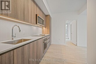 15 Richardson St in Toronto, ON - Building Photo - Building Photo