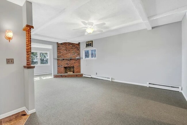 649 New Jersey Ave, Unit #1 in Lyndhurst, NJ - Foto de edificio - Building Photo
