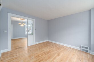 737 E 37th St in Baltimore, MD - Building Photo - Building Photo