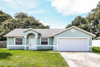 5649 Beaverbrook St in Cocoa, FL - Building Photo - Building Photo