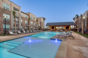 Citadel Urban in San Antonio, TX - Building Photo