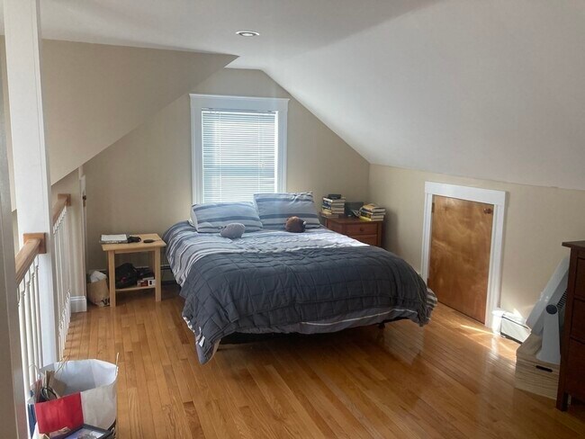 54 Lewis Ave-Unit -2 in Arlington, MA - Building Photo - Building Photo