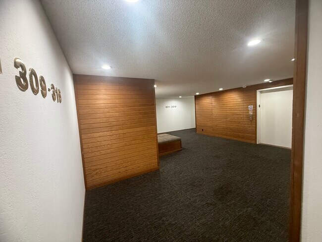 815 Sea Spray Ln, Unit #310 in Foster City, CA - Foto de edificio - Building Photo