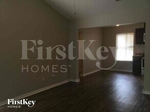 600 Dayton Rd in Mansfield, TX - Building Photo - Building Photo