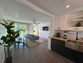 2711 NE 11th Terrace in Pompano Beach, FL - Building Photo - Building Photo