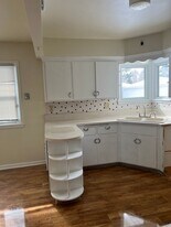 6541 N Fresno St in Milwaukee, WI - Building Photo