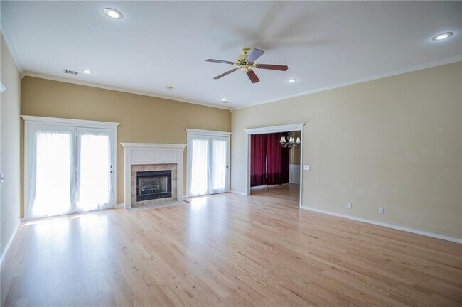 115 NW Orchard Way in Bentonville, AR - Building Photo - Building Photo