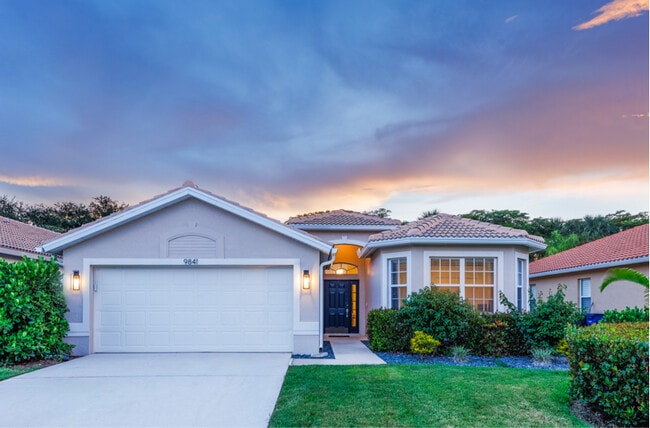 9841 Colonial Walk S in Estero, FL - Building Photo - Building Photo