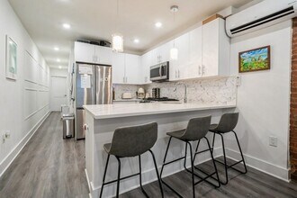 1028 Hudson St in Hoboken, NJ - Building Photo - Building Photo