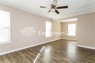 1597 Michael St in Memphis, TN - Foto de edificio - Building Photo