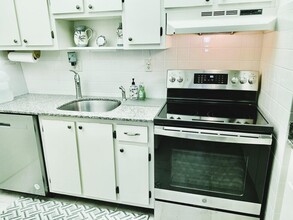 15469 Lakes of Delray Blvd in Delray Beach, FL - Building Photo - Building Photo