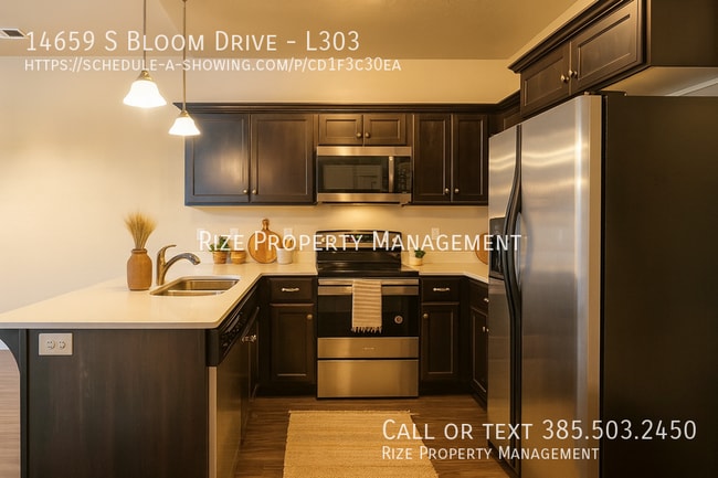 property at 14659 Bloom Dr