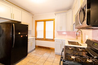 2115 Wesley Ave in Berwyn, IL - Building Photo - Building Photo