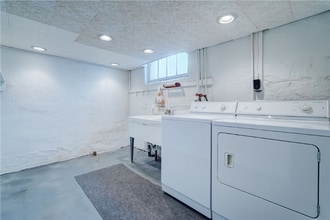 77 Harper St in Rochester, NY - Building Photo - Building Photo