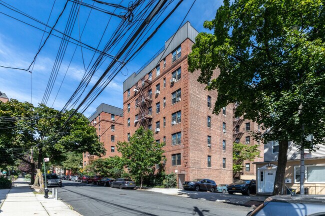 3636 Greystone Ave in Bronx, NY - Foto de edificio - Primary Photo