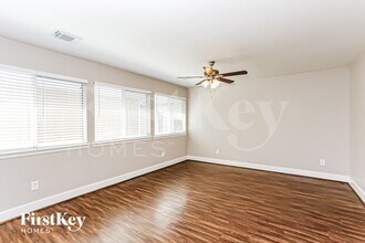 20730 Settlers Lake Cir N in Katy, TX - Foto de edificio - Building Photo