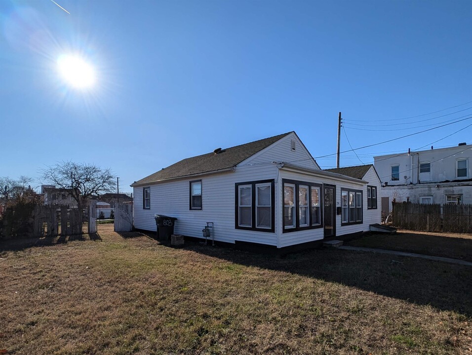 1734 Grant Ave in Atlantic City, NJ - Building Photo