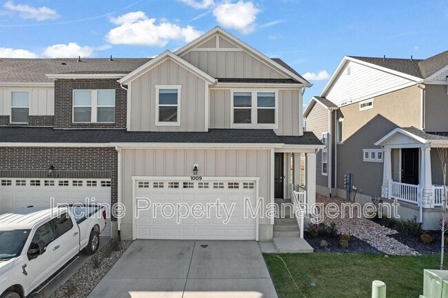 1009 N Ledger Dr
